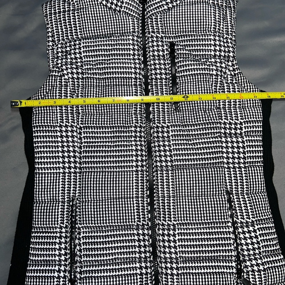 Calvin Klein quilted puffer vest - Picture 5 of 6